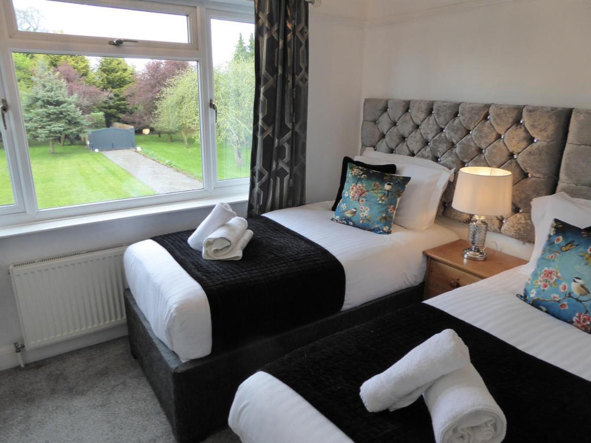 South View Country House Sleeps 12 - Hot Tub - Views Henley-in-Arden Exterior photo