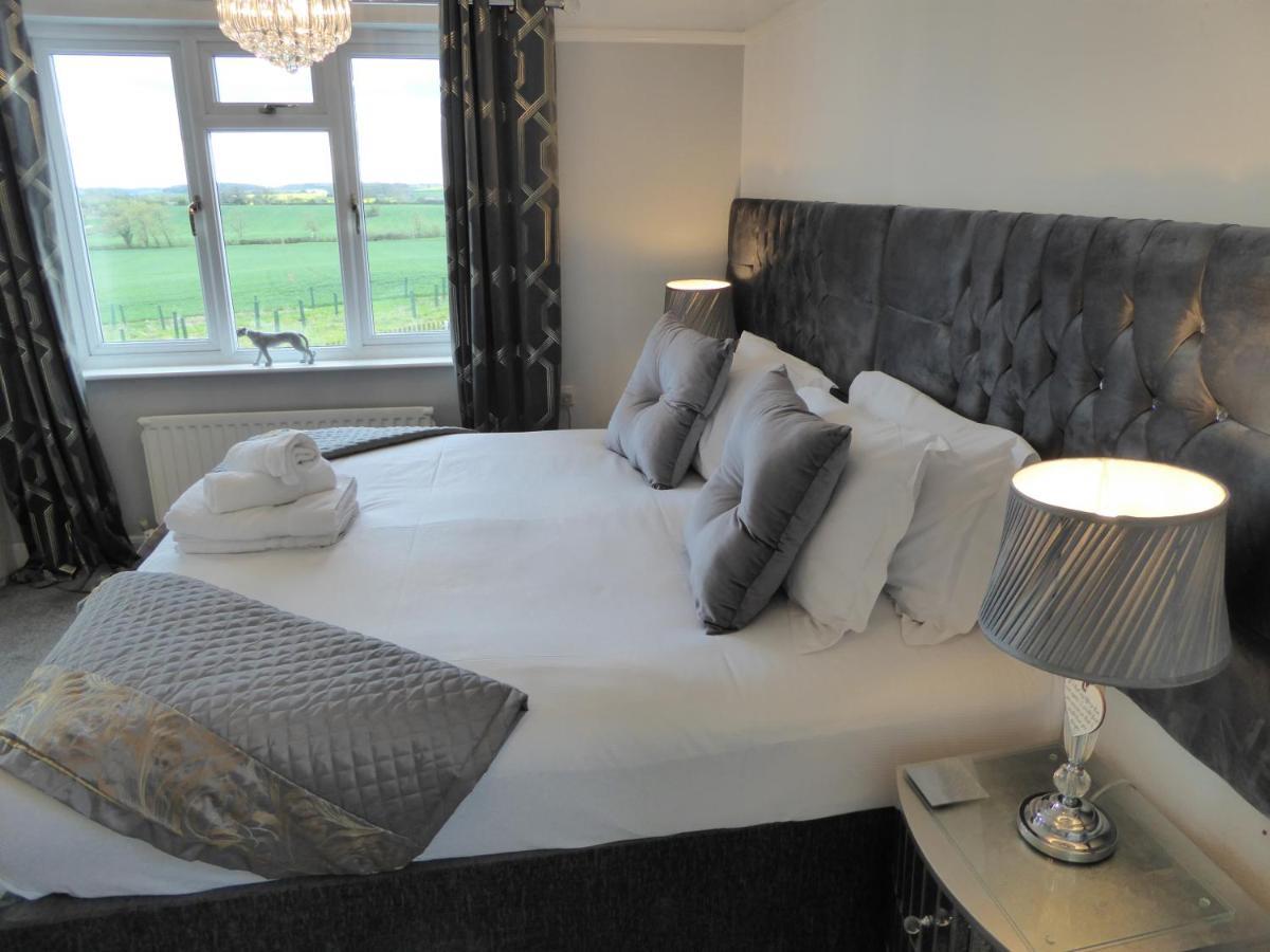 South View Country House Sleeps 12 - Hot Tub - Views Henley-in-Arden Exterior photo