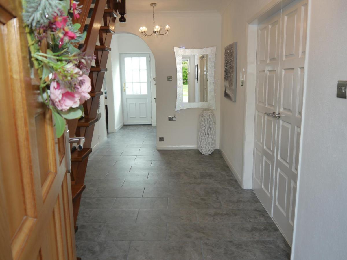 South View Country House Sleeps 12 - Hot Tub - Views Henley-in-Arden Exterior photo